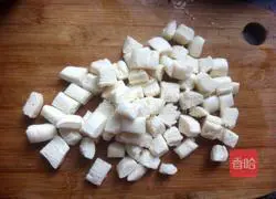 Recipe for making fried steamed buns with diced vegetables 3