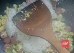 Illustration of how to make prawn fried rice 5