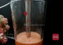 Illustration of how to make carrot and egg pancakes 5