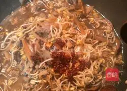 Illustration of Qingtian Scallion Noodles 9