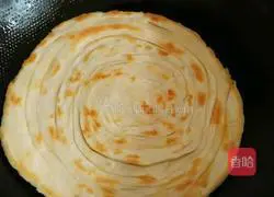 Illustration of how to make straw hat cake 12