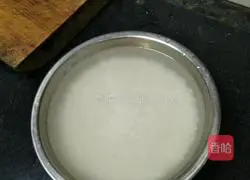 Illustration of how to make glutinous rice 1