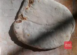 Liu's Thousand Layer Meat Pie Recipe Illustration 6