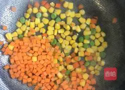 Illustration of how to make curry egg fried rice 2