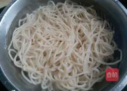 Illustration of home-style fried noodles 2