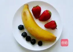 Colorful Pineapple Fried Rice Recipe Illustration 2