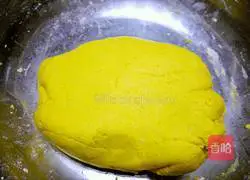 Pumpkin Bean Paste Cake Recipe Illustration 2