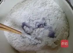 Illustration of how to make purple cabbage glutinous rice cakes 2