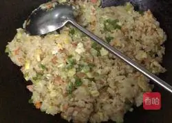 Egg Fried Rice Recipe Illustration 9