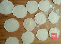 Illustration of how to make wheat dumplings 5