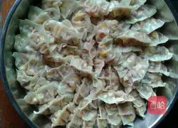 Illustration of how to make dumplings 9