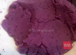 Illustration of how to make pan-fried purple potato cake 6