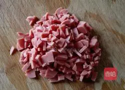 Illustration of how to make scallion, ham and egg pancakes 2