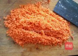 Illustration of how to make steamed buns with carrot filling 3