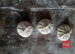 Illustration of how to make beans and pork buns 8