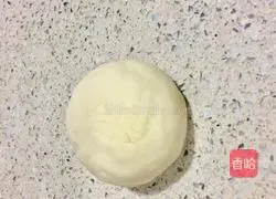 Illustration of how to make piggy steamed buns 5