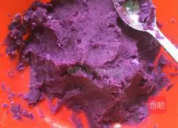 Pumpkin and Purple Sweet Potato Steamed Buns Recipe Illustration 3