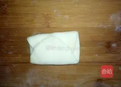 Illustration of how to make long sesame cakes 11