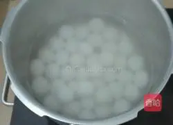 Illustration of how to make boiled sweet glutinous rice balls 2