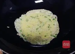 Illustration of how to make egg pancakes 4