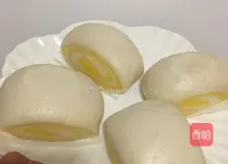 Illustration of two-color steamed buns 10