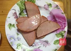 Breakfast Sandwich Recipe Illustration 7