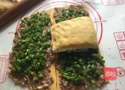 Illustration of how to make pumpkin dough meatloaf 11