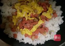 Illustration of how to make shrimp fried rice 5