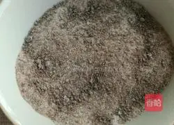 Illustration of making oil-free brown sugar dough cake 6