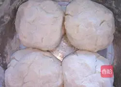 Illustration of how to make hot noodle hand cakes 9