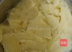 Cheese BBQ Potato Pancakes Illustration 1