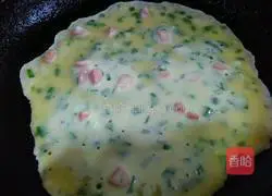 Illustration of how to make leek, ham and egg pancakes 6