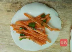 Illustration of how to make dumpling wrappers 4