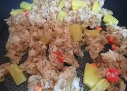 Thai pineapple fried rice recipe 8