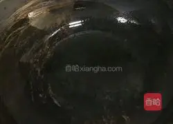 Illustration of how to make salt and pepper fried pancakes 3