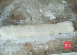 Illustration of how to make cornmeal steamed buns 8