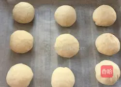 Illustration of making red bean paste cake 16