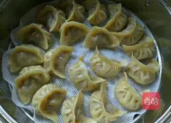 Illustration of how to make steamed dumplings 9