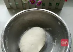 Illustration of how to make glutinous rice buns with shredded radish 2