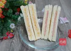 Illustration of how to make ham salad sandwich 6