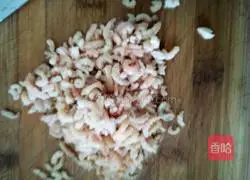 Illustration of how to make three fresh wontons 5