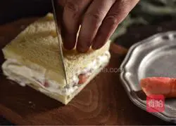 Peach Sandwich Recipe Illustration 10