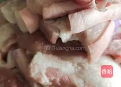 Illustration of how to make lotus leaf rice noodles and meat 2