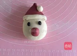 Illustration of how to make Santa Claus steamed buns 19