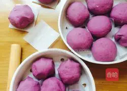 Illustration of how to make sweet potato and purple potato buns 3
