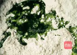 Illustration of how to make jade cabbage dumplings 2