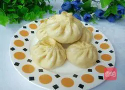 Celery and Pork Buns Recipe Illustration 23