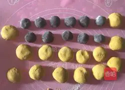 Illustration of how to make homemade pumpkin cake 6