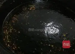 Illustration of how to stick pancakes 4