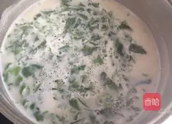 Illustration of how to make noodles with flour paste 12